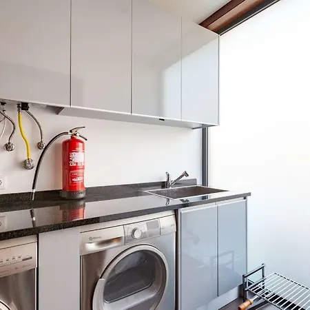 Private Modern Home, Fully Equipped 7kms To Centre Braga